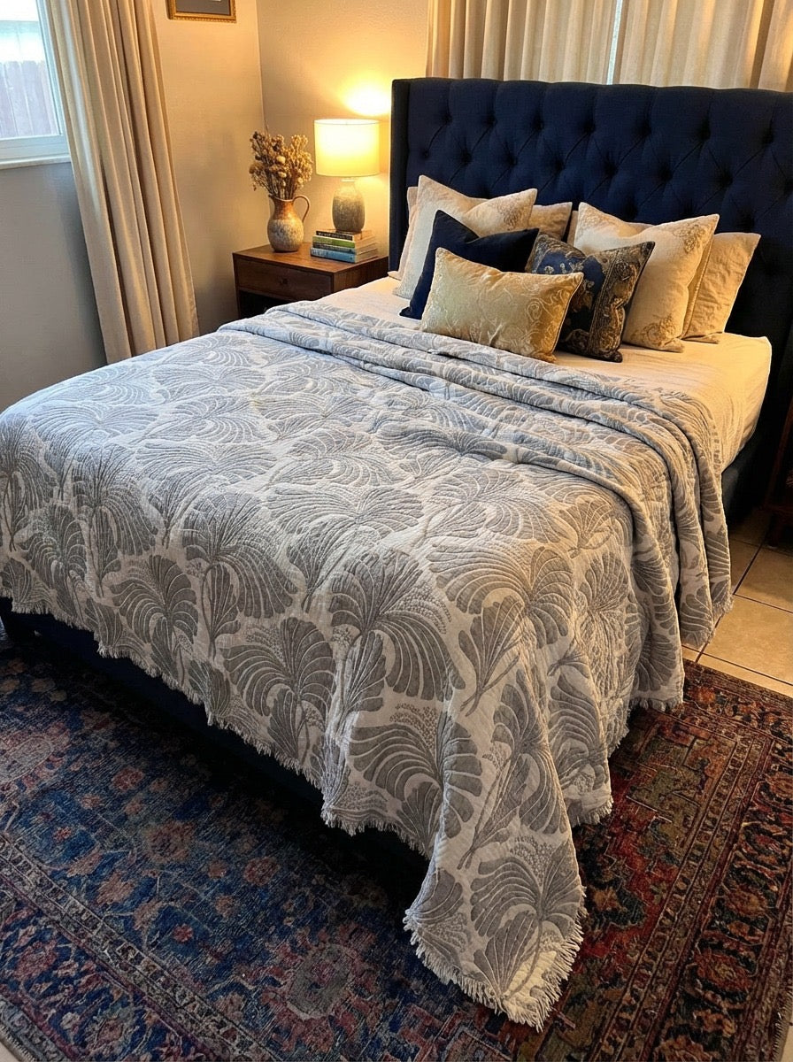 Nature's Hug Muslin Quilt / Comforter / Bedspread Gray