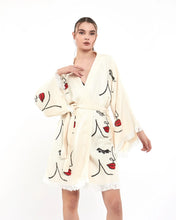 Load image into Gallery viewer, Pretty Women Kimono Robe, LoungeWear, Dressing Gown, Pocket
