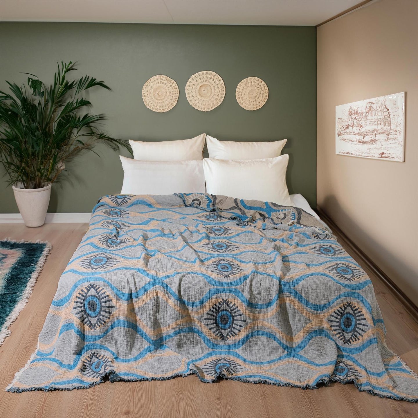 Eye Crinkled Muslin Bed Blanket King/Queen