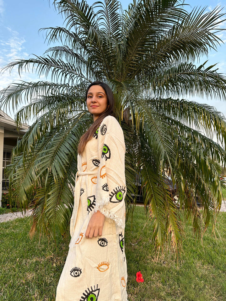 Green Eyes Kimono Robe