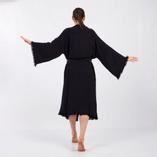 Cargar imagen en el visor de la galería, Túnica de kimono de muslin negra, ropa de salón, vestido de mañana
