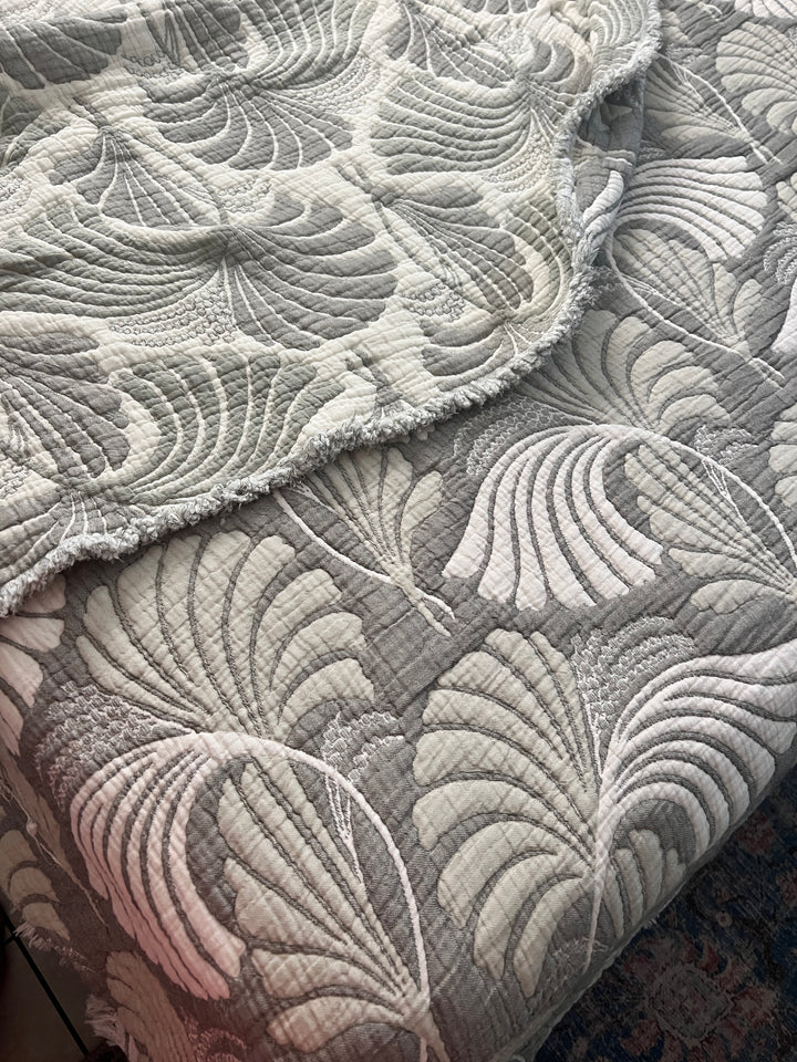 Nature's Hug Muslin Quilt / Comforter / Bedspread Gray