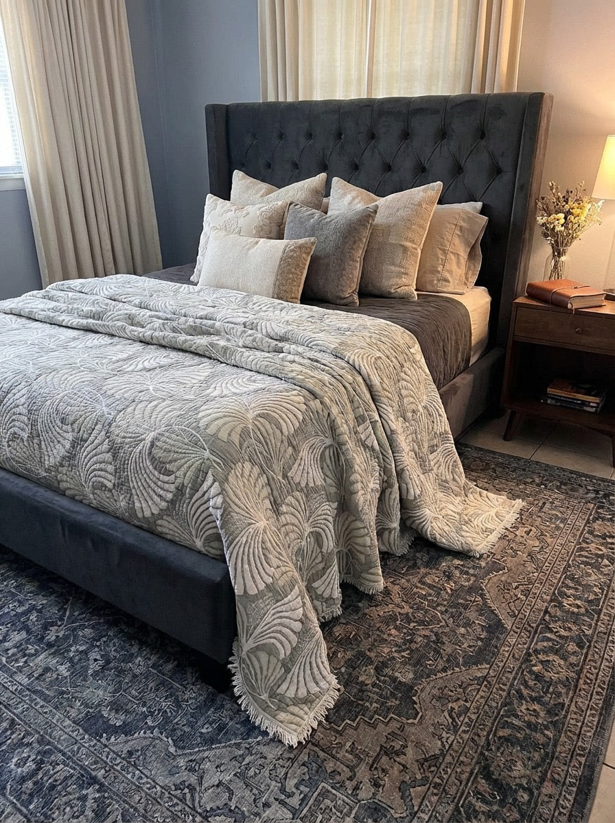 Nature's Hug Muslin Quilt / Comforter / Bedspread Gray