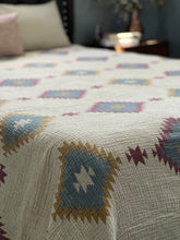 Load image into Gallery viewer, Native Crinkled Muslin Bed Blanket Queen/King
