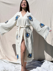 Ojo azul con pestañas Kimono Robe, ropa de salón, ropa de playa, mal de ojo