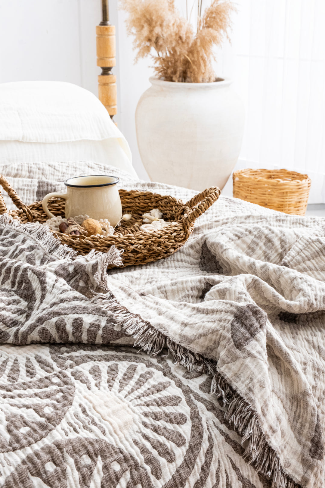 Ginkgo Muslin Bed Blanket Brown