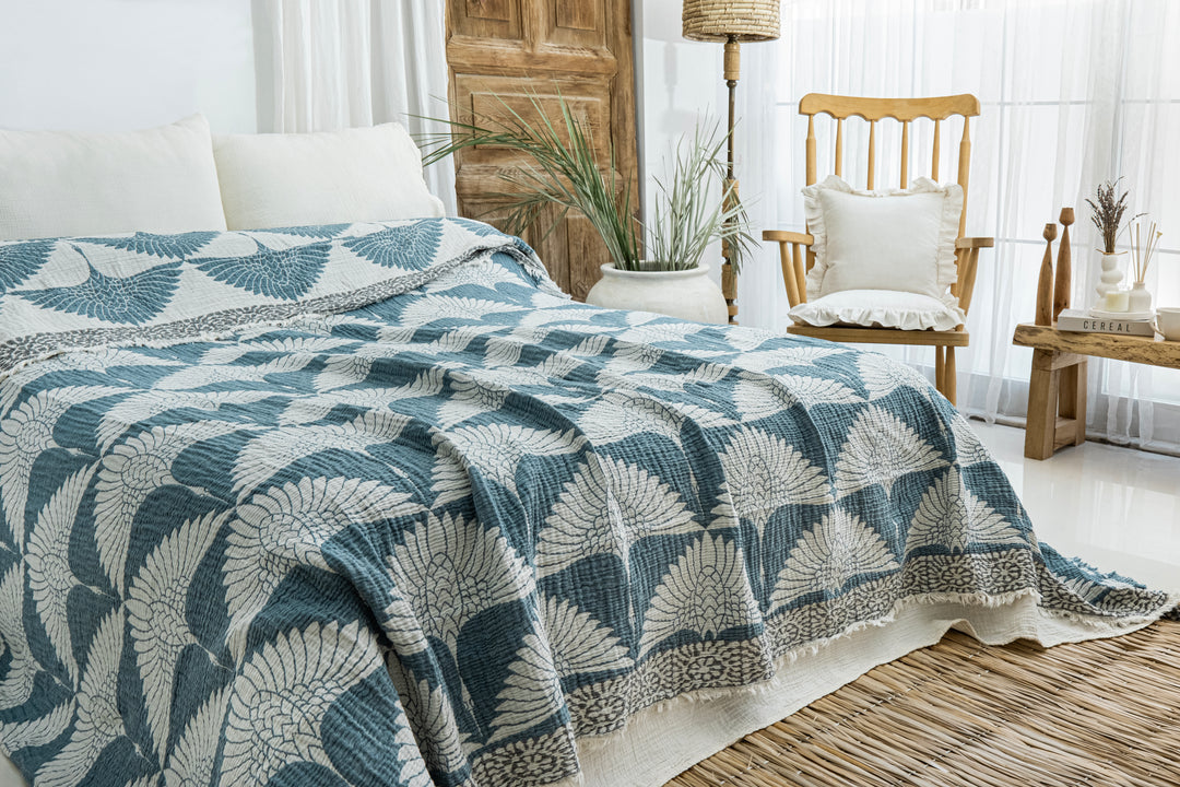 Crane Muslin Bed Blanket Teal
