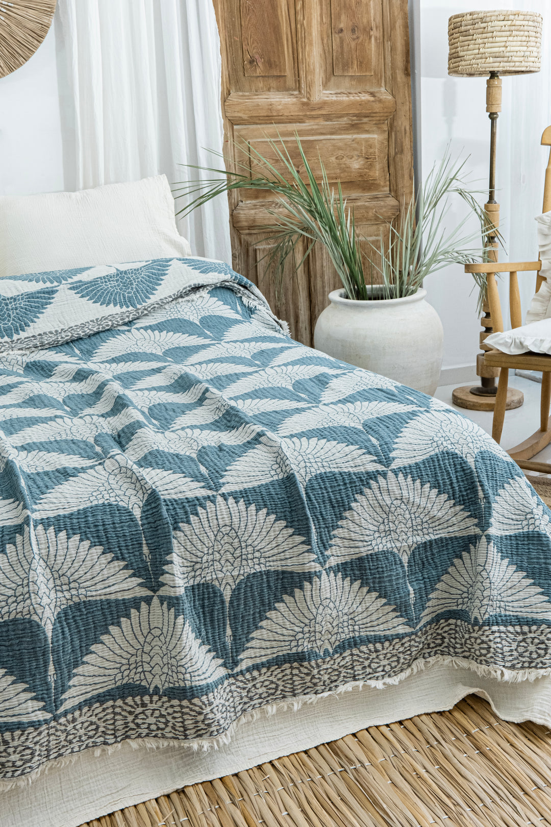 Crane Muslin Bed Blanket Teal