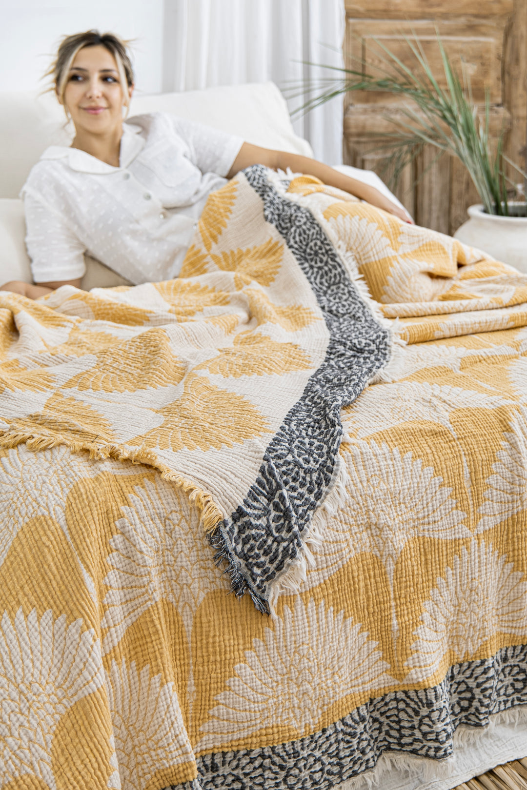 Crane Muslin Bed Blanket Yellow