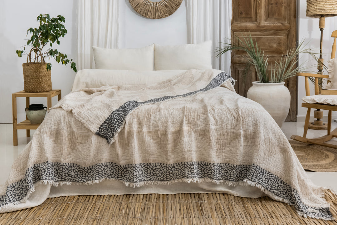 Crane Muslin Bed Blanket Ivory