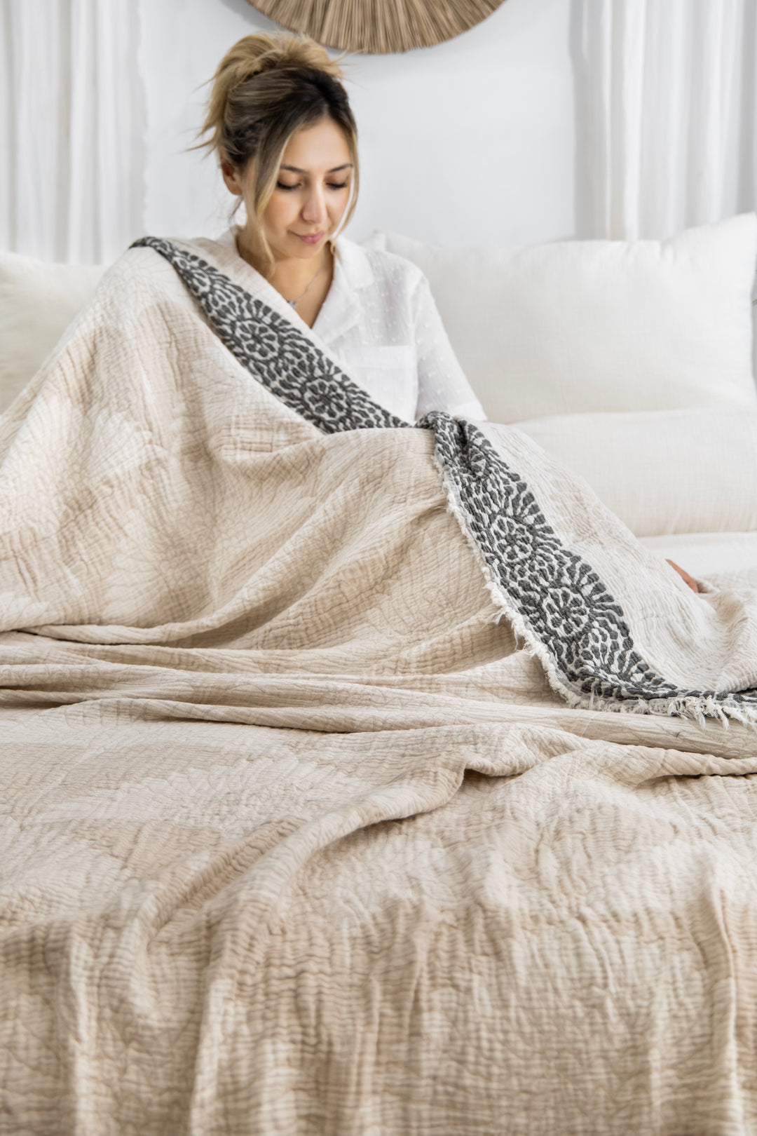 Crane Muslin Bed Blanket Ivory