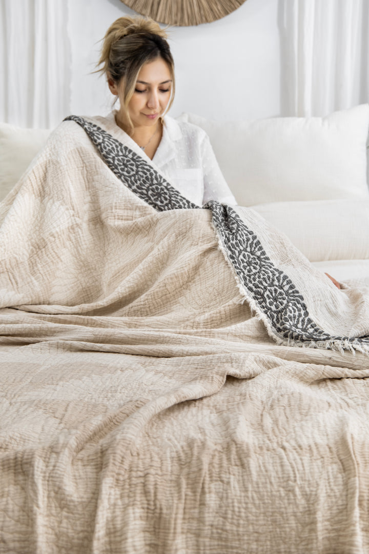 Crane Muslin Bed Blanket Ivory