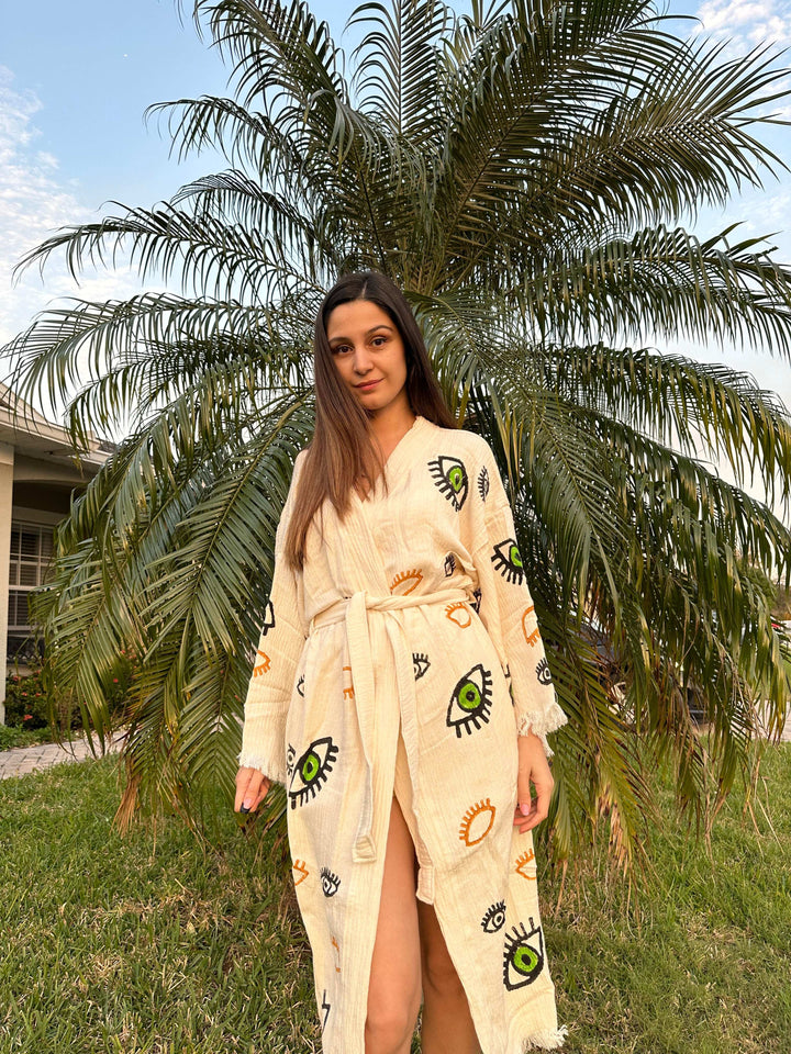 Green Eyes Kimono Robe