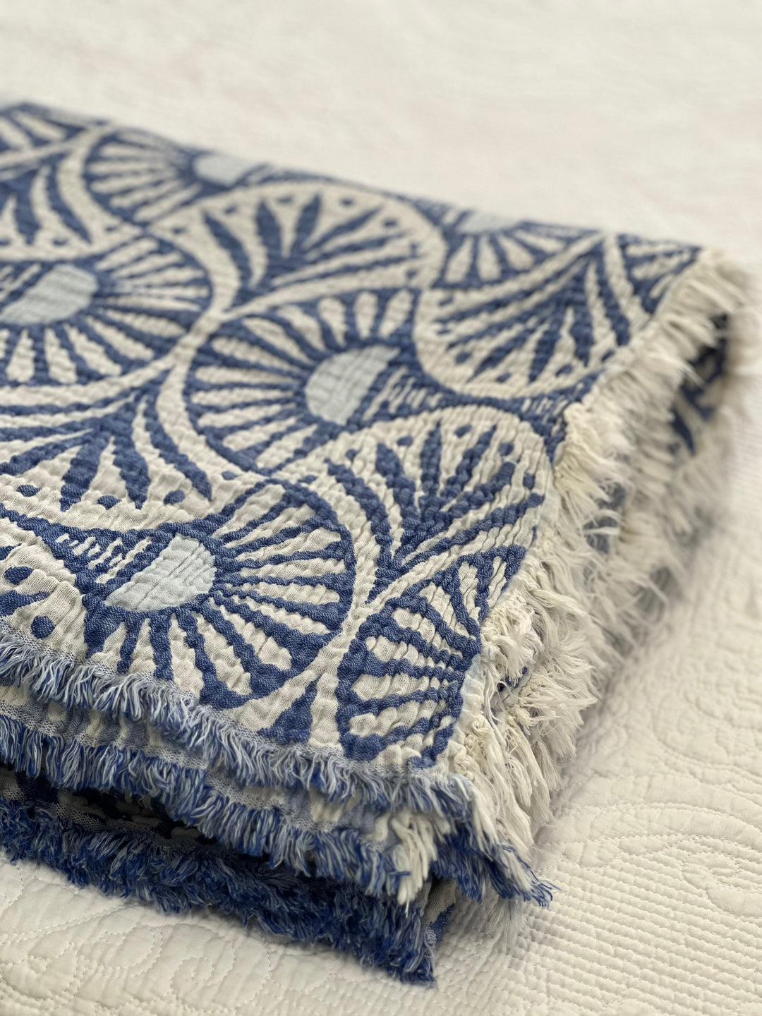 Ginkgo Muslin Bed Blanket Blue