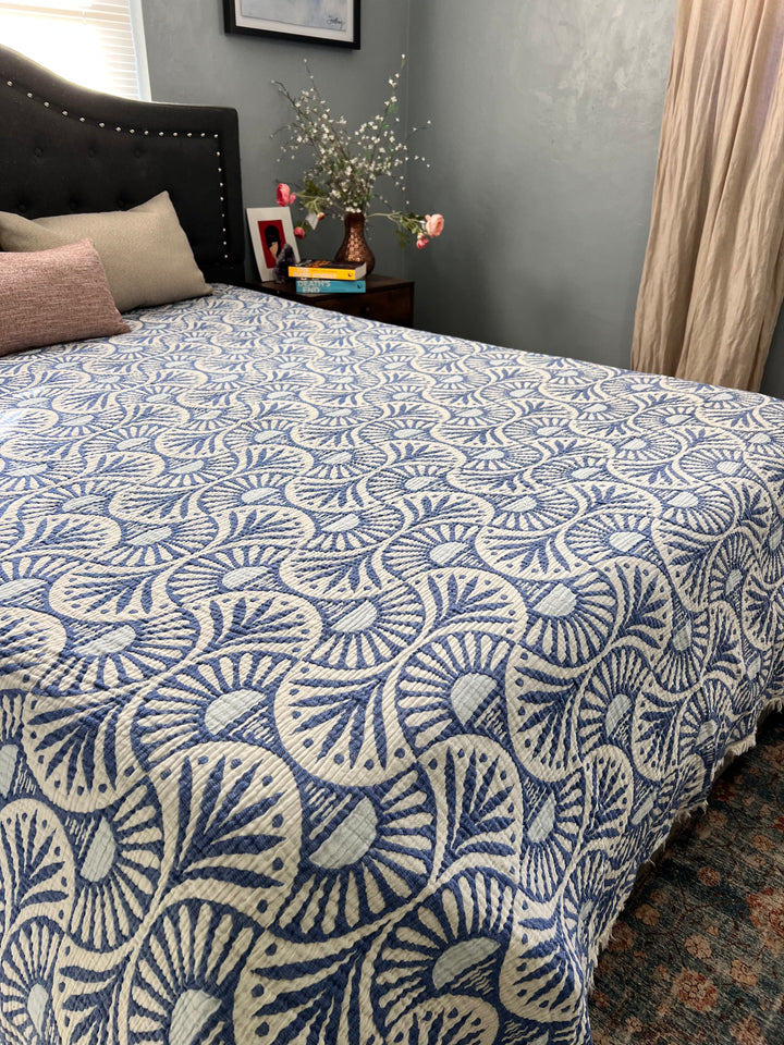 Ginkgo Muslin Bed Blanket Blue