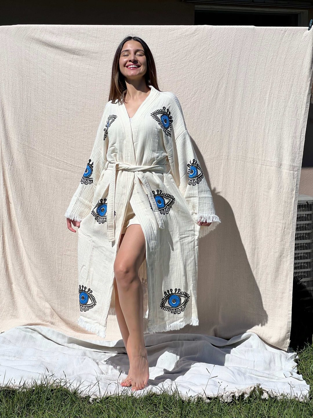 XL Awake Eye Kimono Robe
