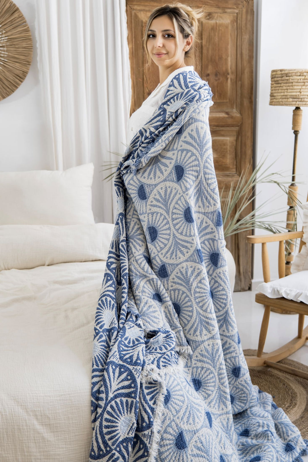 Ginkgo Muslin Bed Blanket Blue