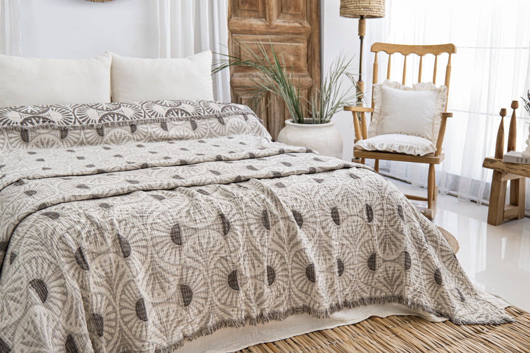 Ginkgo Muslin Bed Blanket Brown