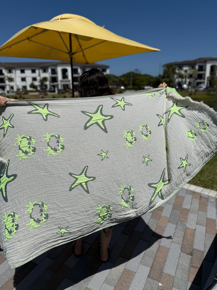 Peshtemal Turkish Towel – Starfish & Crab Design