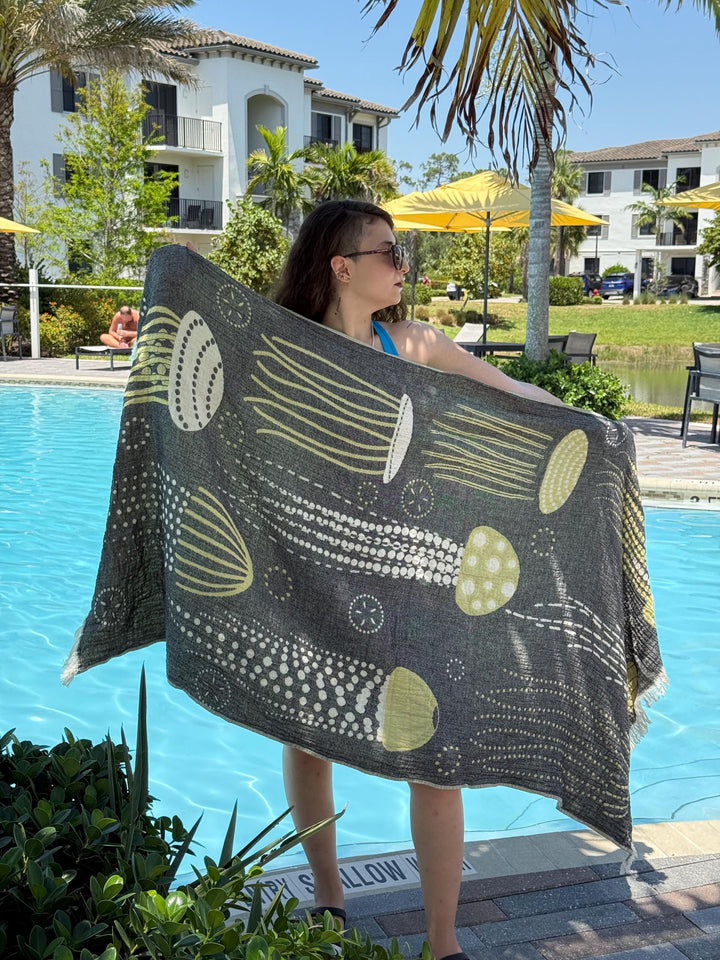 Jellyfish Reversible Turkish Beach Towel –  Quick Drying