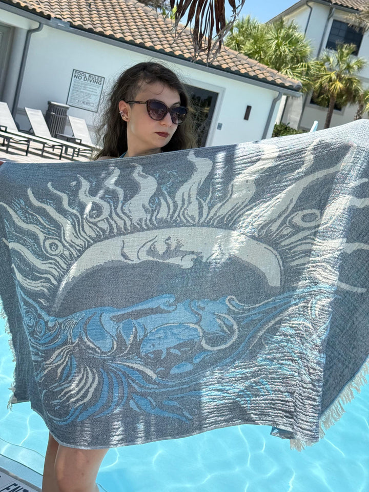 Sun Face Turkish Beach Towel – Reversible, Sand-Repellent