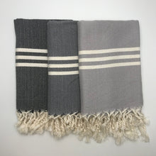 Load image into Gallery viewer, Sultan Hand Towel
