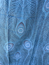 Load image into Gallery viewer, Peacock Design Turkish Towel, Lap Throw, Baby Blanket

