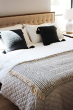 Load image into Gallery viewer, Neptune Throw Blanket
