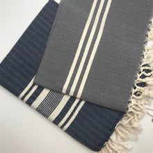 Load image into Gallery viewer, Sultan Hand Towel
